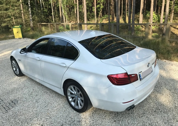 BMW Seria 5 cena 60800 przebieg: 228000, rok produkcji 2016 z Skierniewice małe 191